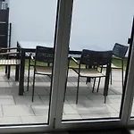 Velburger 23 Apartament *